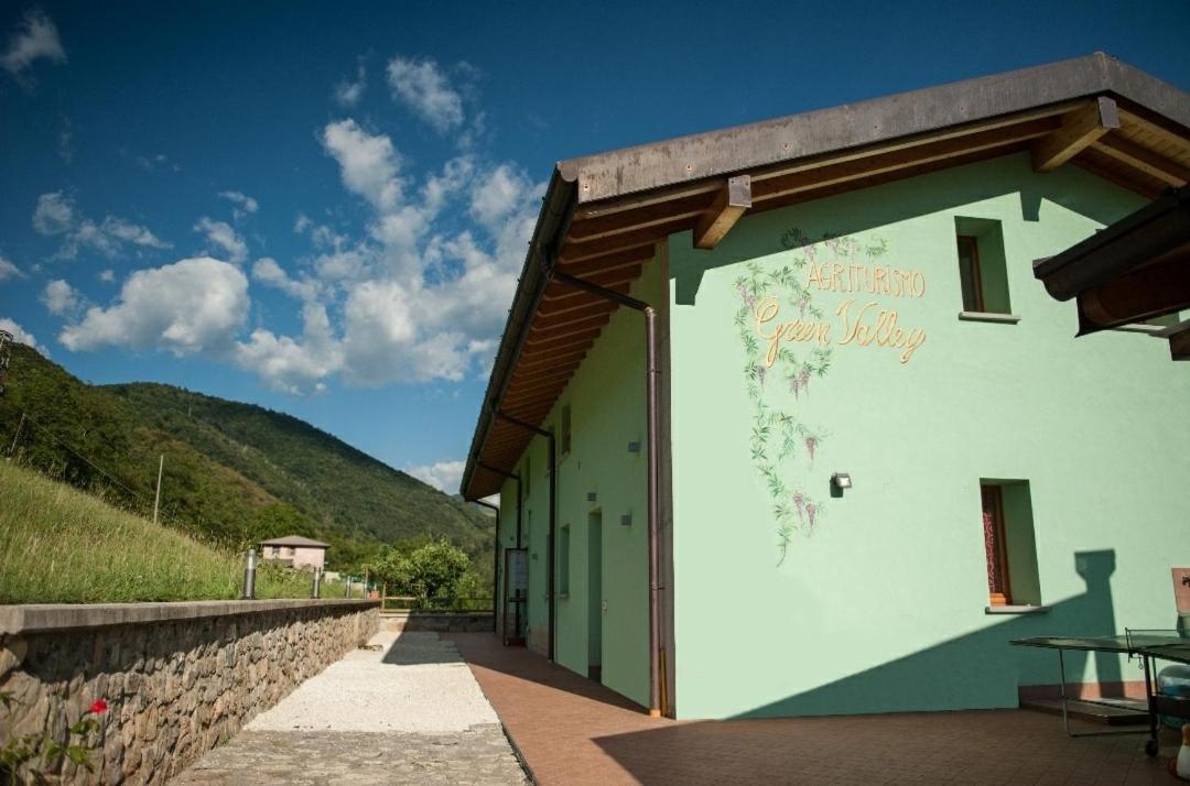 Agriturismo Green Valley Villa Cene Bagian luar foto